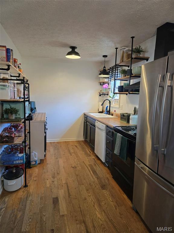 Seventh Add Country Oaks - Residential