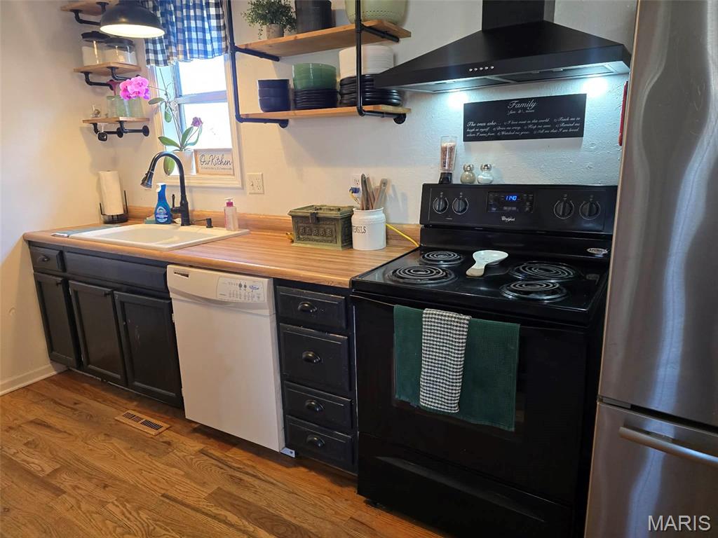 Seventh Add Country Oaks - Residential