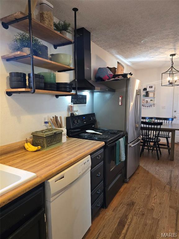 Seventh Add Country Oaks - Residential