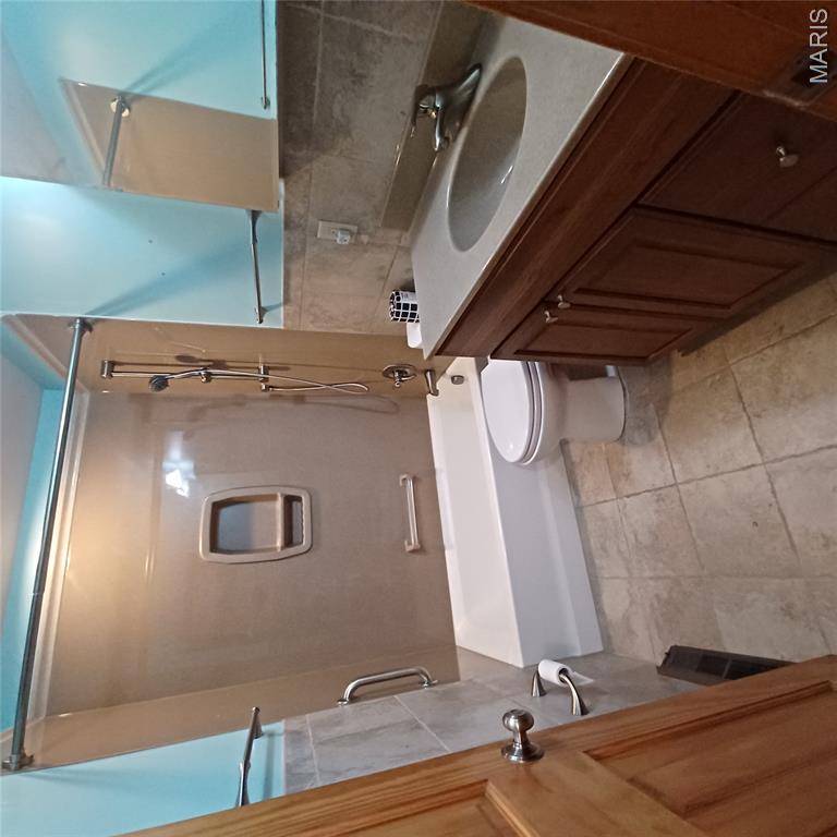 Teakwood Place 3 - Residential