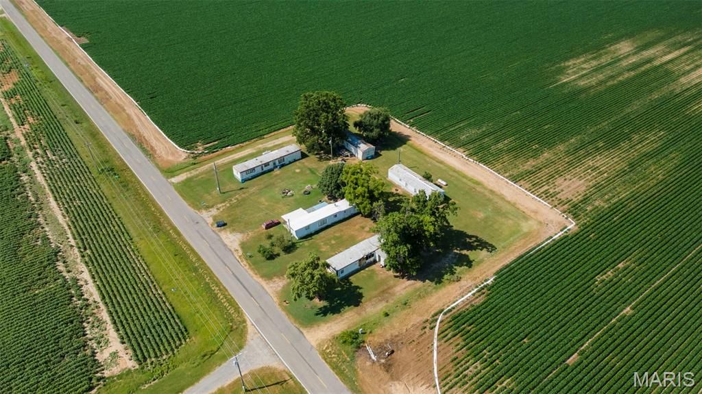 Photo of 29481 State HWY B, Holcomb, MO 63852 (MLS # 26024327)