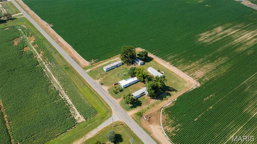 Photo of 29481 State HWY B, Holcomb, MO 63852 (MLS # 26024327)