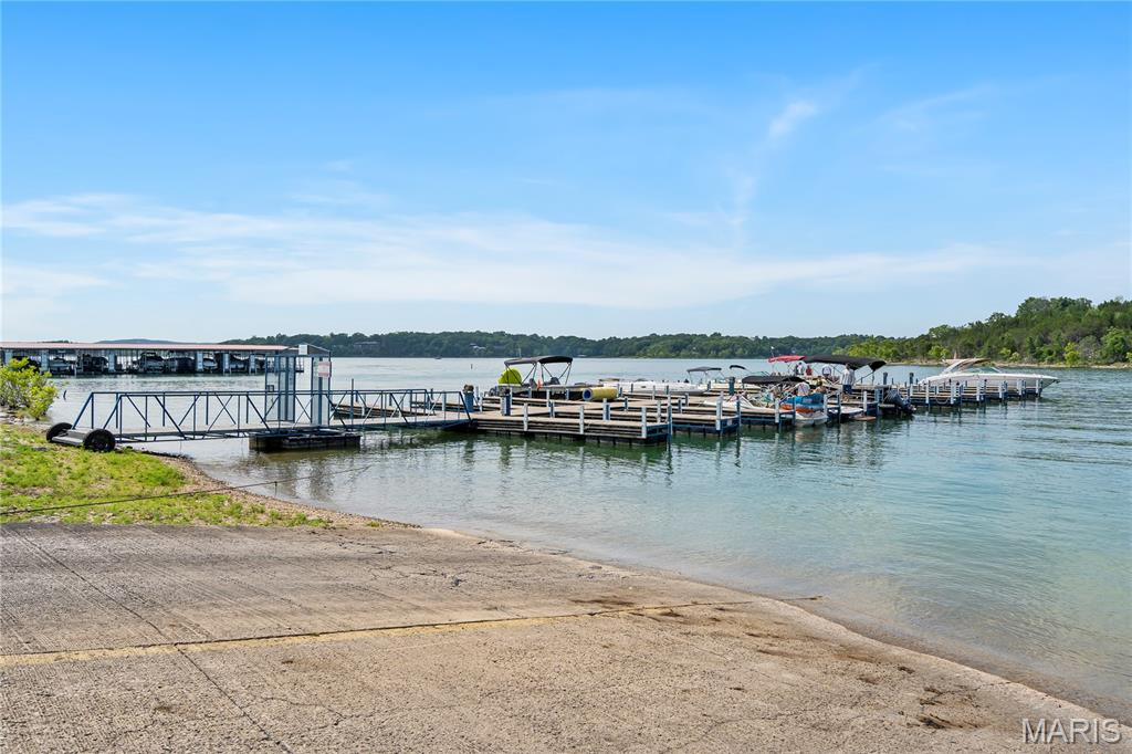 Emerald Pointe - Residential