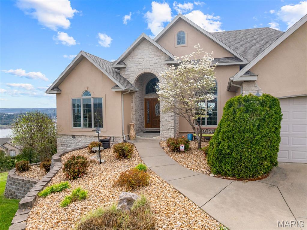 Emerald Pointe - Residential