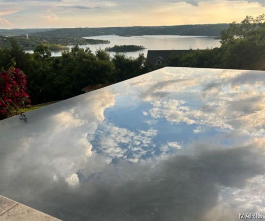 Emerald Pointe - Residential