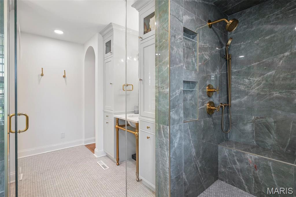 Tregaron - Residential