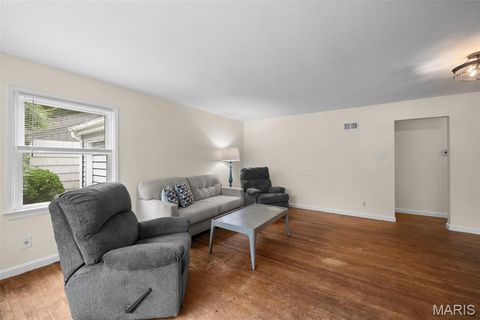 Tiny photo for 460 Ridge Avenue, Webster Groves, MO 63119 (MLS # 26042125)