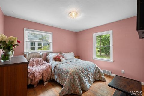 Tiny photo for 460 Ridge Avenue, Webster Groves, MO 63119 (MLS # 26042125)