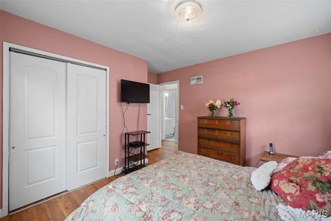 Tiny photo for 460 Ridge Avenue, Webster Groves, MO 63119 (MLS # 26042125)
