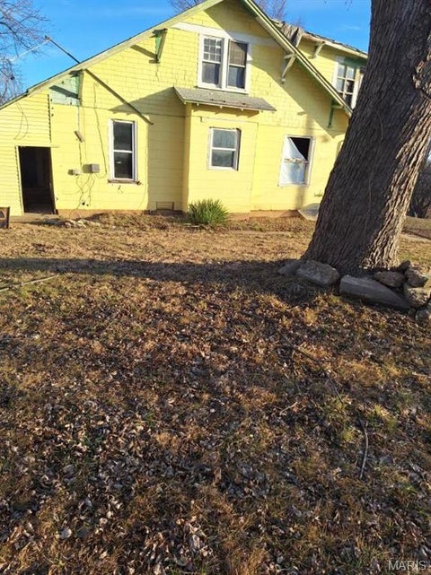 Tiny photo for 215 Division Street, Hannibal, MO 63401 (MLS # 26046928)