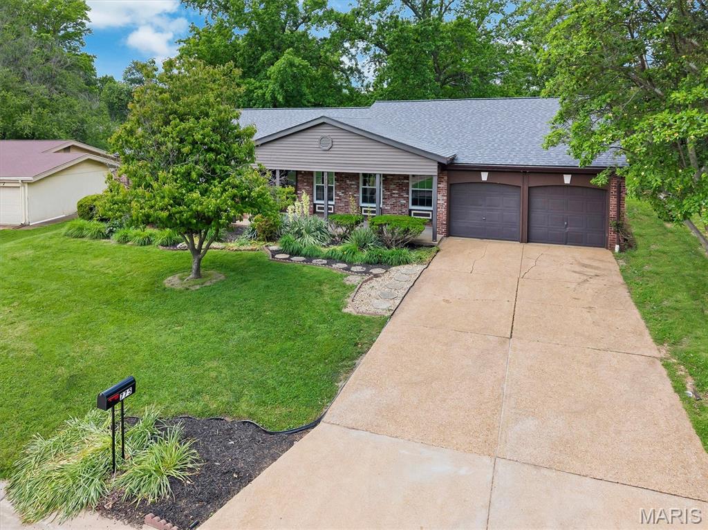 Bellerive Estates Add 6 - Residential