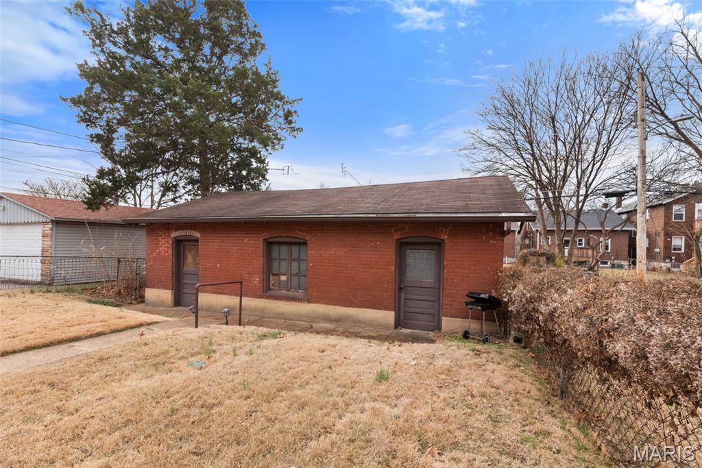 Grand-Dover Park - Residential Income