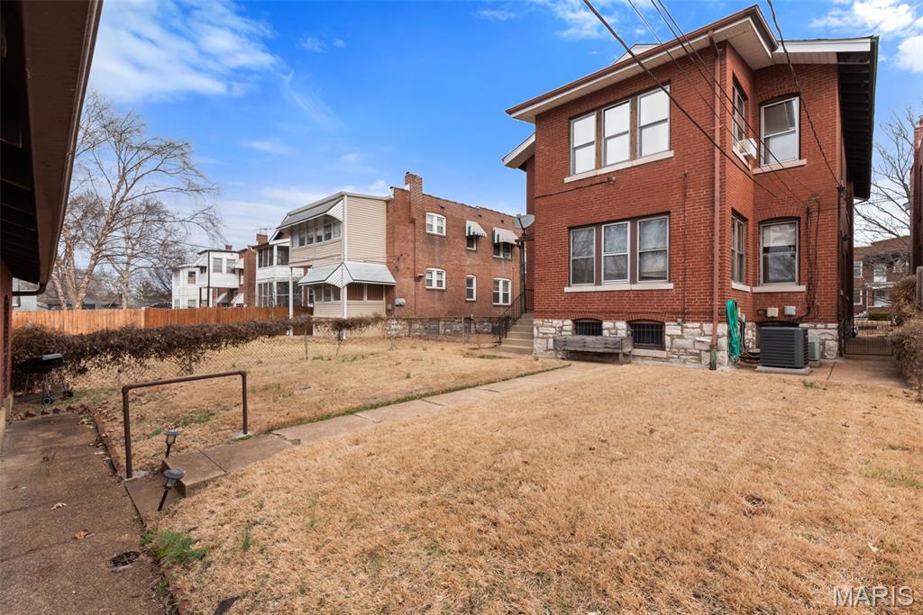 Grand-Dover Park - Residential Income