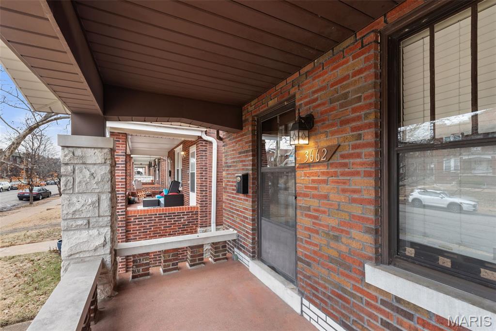 Grand-Dover Park - Residential Income