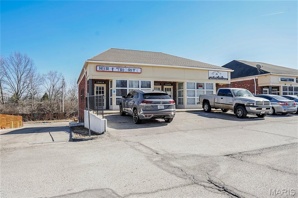 367 Bus & Professional Park Ii - Commercial Sale