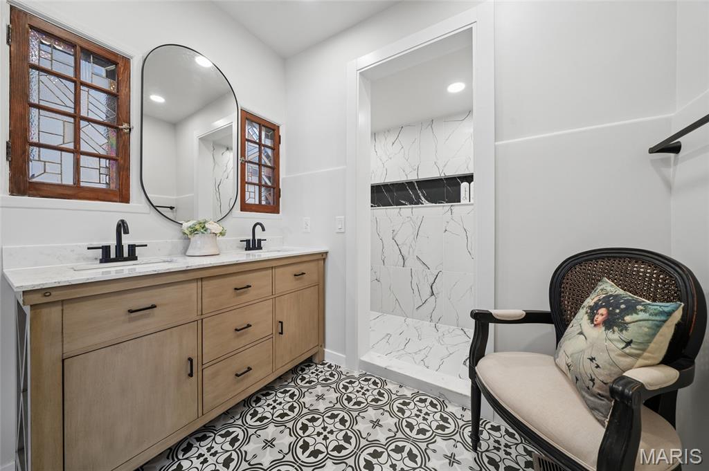 Raymond Acres - Residential