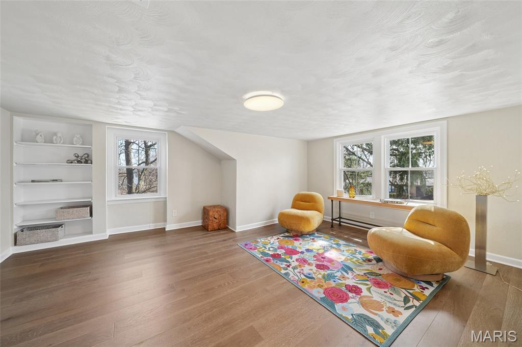 Raymond Acres - Residential