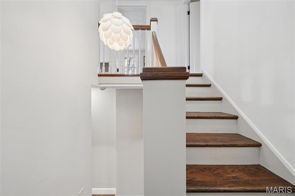 Raymond Acres - Residential