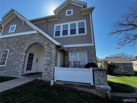 Photo of 16349 Justus Post Road, Chesterfield, MO 63017 (MLS # 26013983)