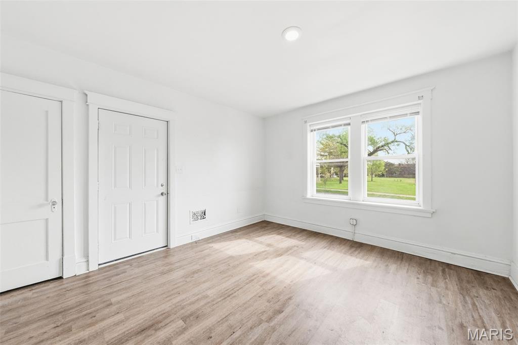 Grand Gravois Park Add - Commercial Sale