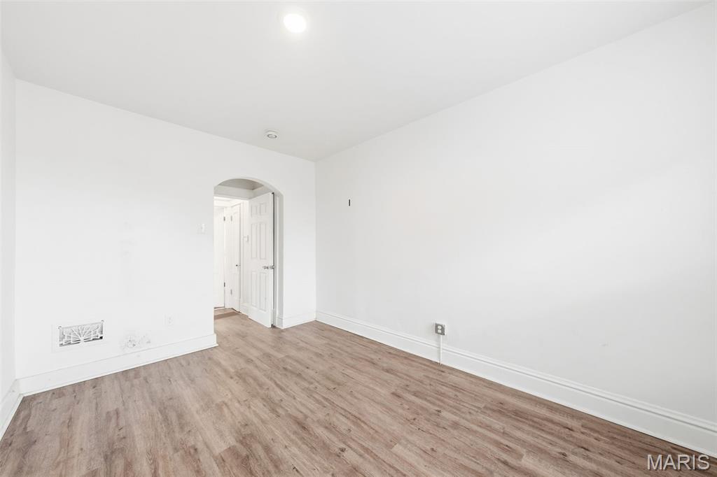 Grand Gravois Park Add - Commercial Sale