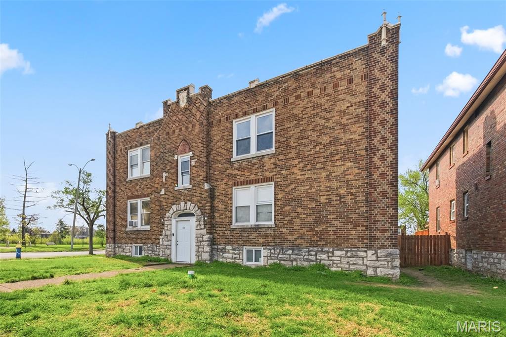 Grand Gravois Park Add - Commercial Sale