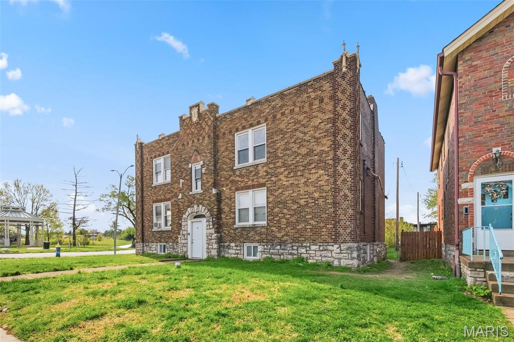 Grand Gravois Park Add - Commercial Sale