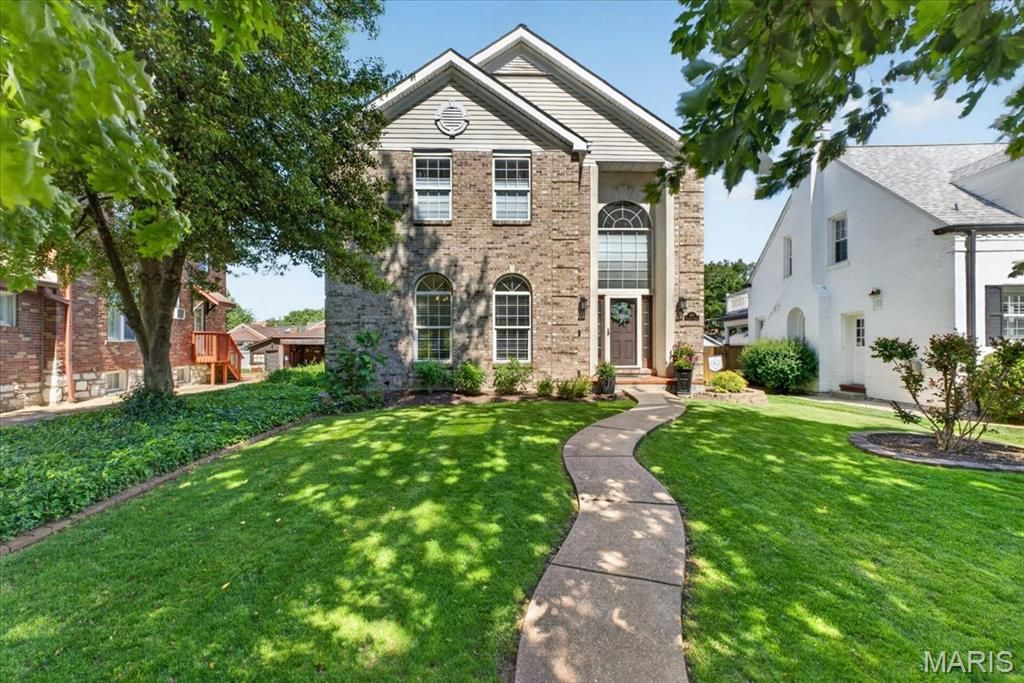 Photo of 6117 Coronado Avenue, St Louis, MO 63116 (MLS # 26026986)