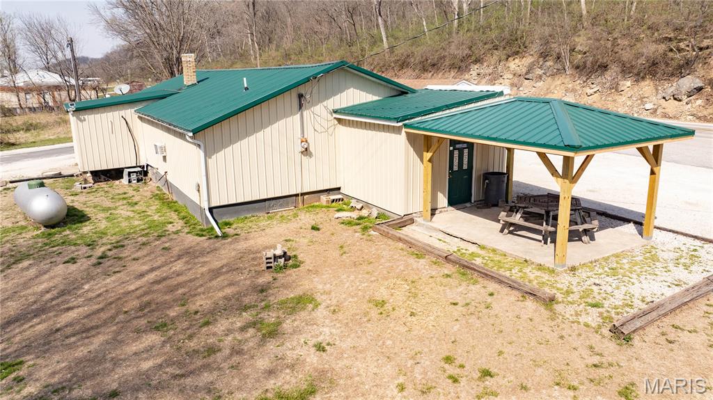 20861 State Highway 100