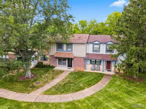 Tiny photo for 13322 Hiddendale Lane, Ballwin, MO 63021 (MLS # 26046366)