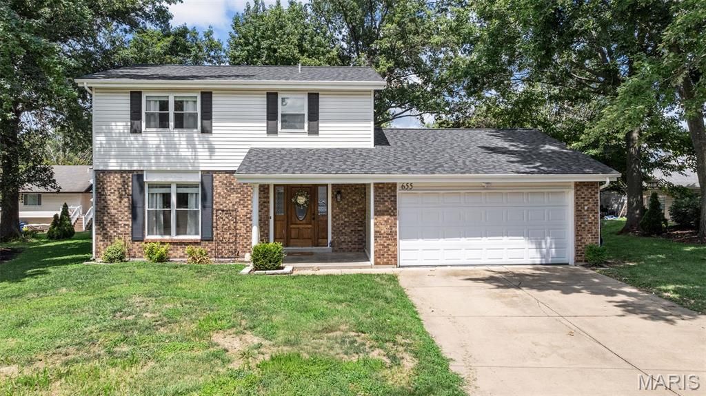 Photo of 655 Lakewood Drive, Lake Saint Louis, MO 63367 (MLS # 26013149)