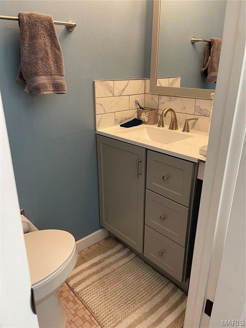 Tiny photo for 7916 Camelot Lane #4, Crestwood, MO 63123 (MLS # 26018926)