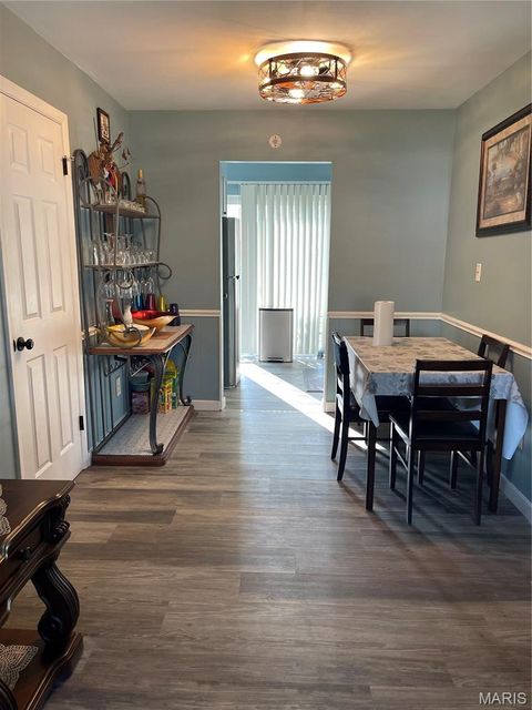 Tiny photo for 7916 Camelot Lane #4, Crestwood, MO 63123 (MLS # 26018926)