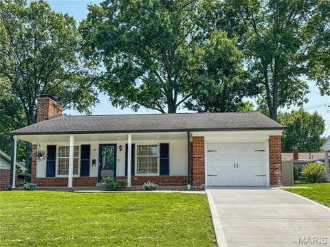 Photo of 720 Linwood Boulevard, Kirkwood, MO 63122 (MLS # 26048540)