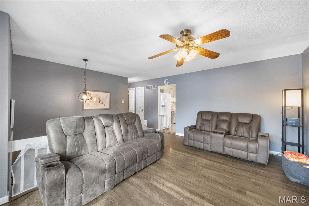 Country Wood Estates 03 - Residential