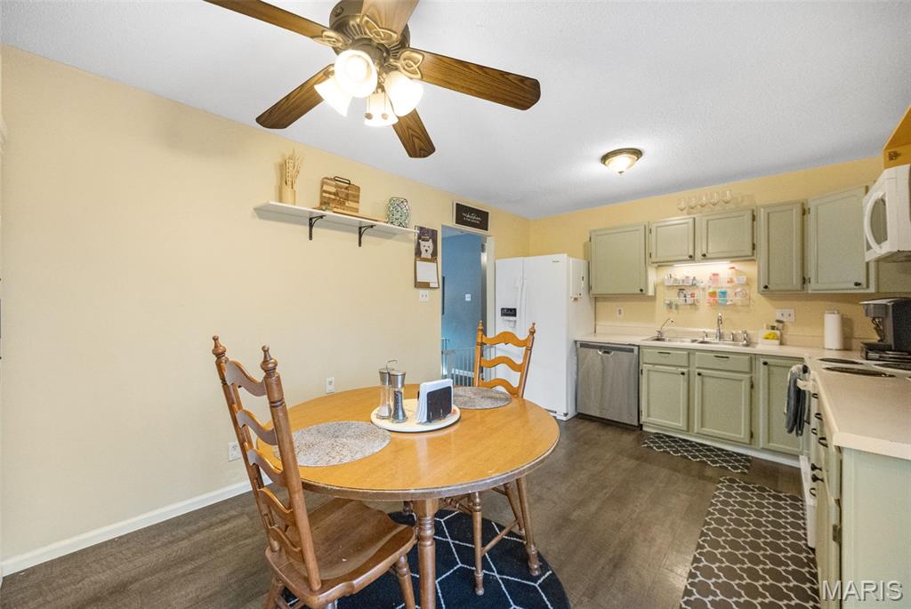 Country Wood Estates 03 - Residential