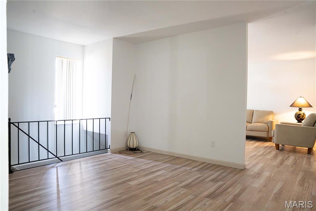 Boardwalk 5 Sec Of Mayer Wedgewood - Residential