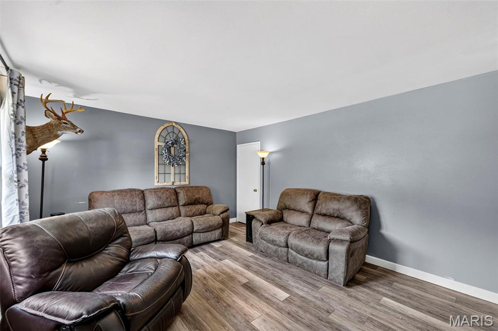 3405 Ipswich Lane