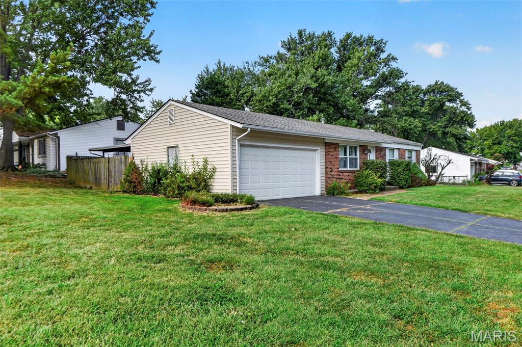 3405 Ipswich Lane