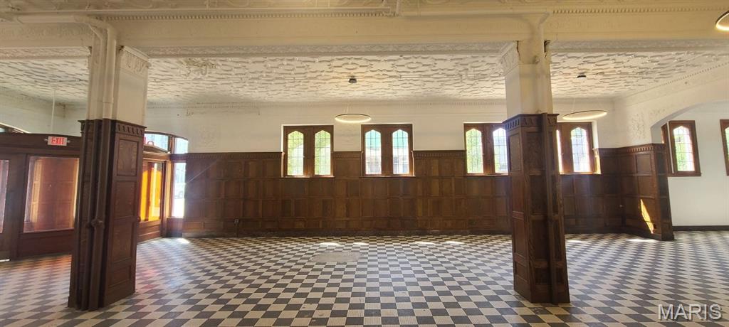 DeBalivierePlace - Commercial Lease