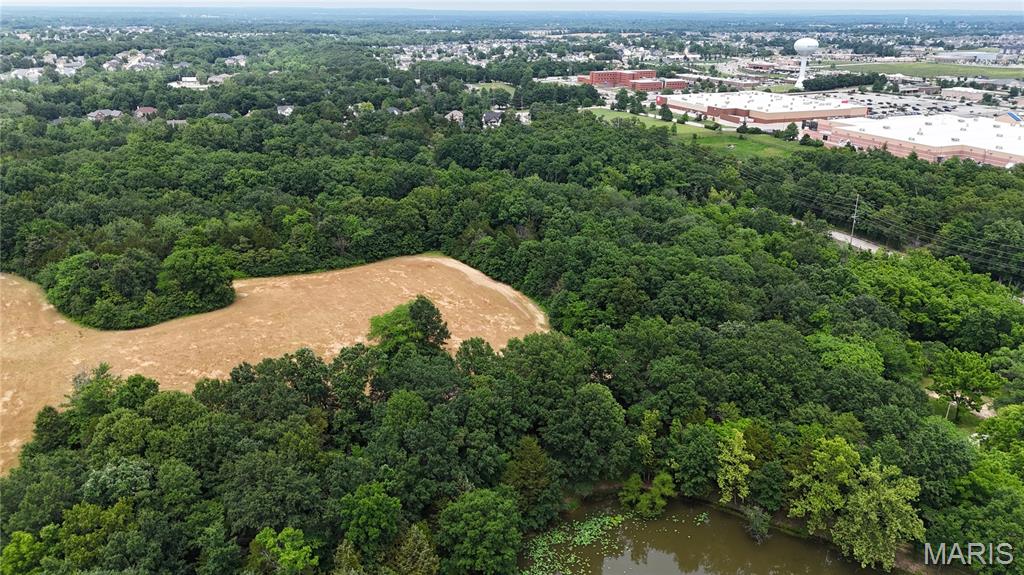9 Acres May Road