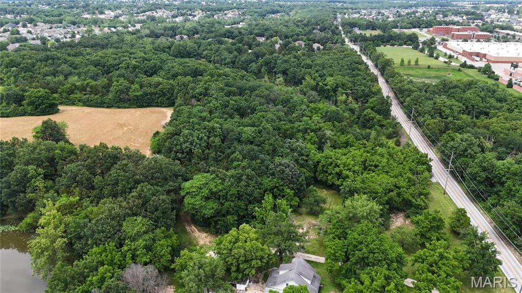9 Acres May Road