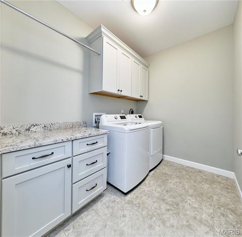 Tiny photo for 2479 August Grove Ct, Wildwood, MO 63011 (MLS # 26000611)