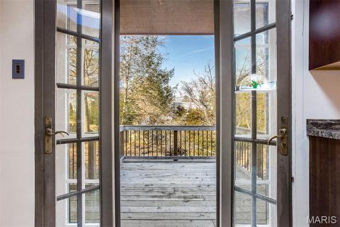 Tiny photo for 513 Scottsdale Road, Kirkwood, MO 63122 (MLS # 26007205)