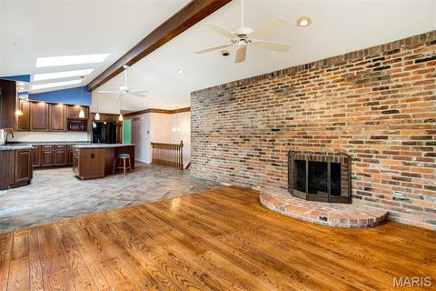 Tiny photo for 513 Scottsdale Road, Kirkwood, MO 63122 (MLS # 26007205)