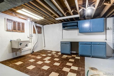 Tiny photo for 513 Scottsdale Road, Kirkwood, MO 63122 (MLS # 26007205)