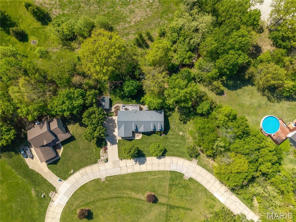 Photo of 6803 Autumn Cove, Byrnes Mill, MO 63051 (MLS # 26024145)