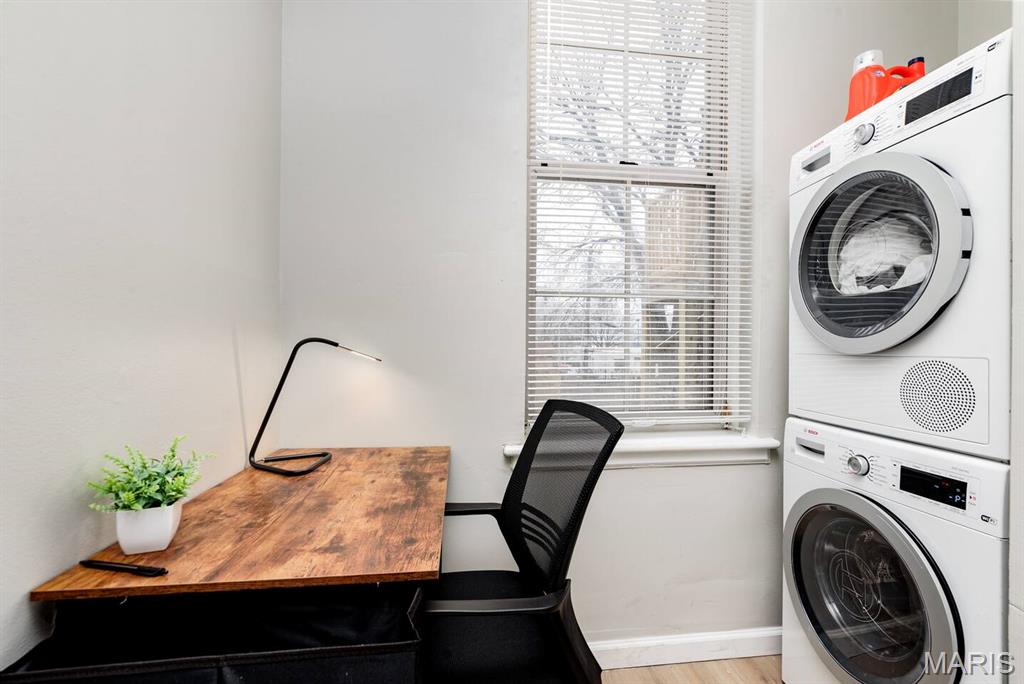 City/St Louis - Residential Income