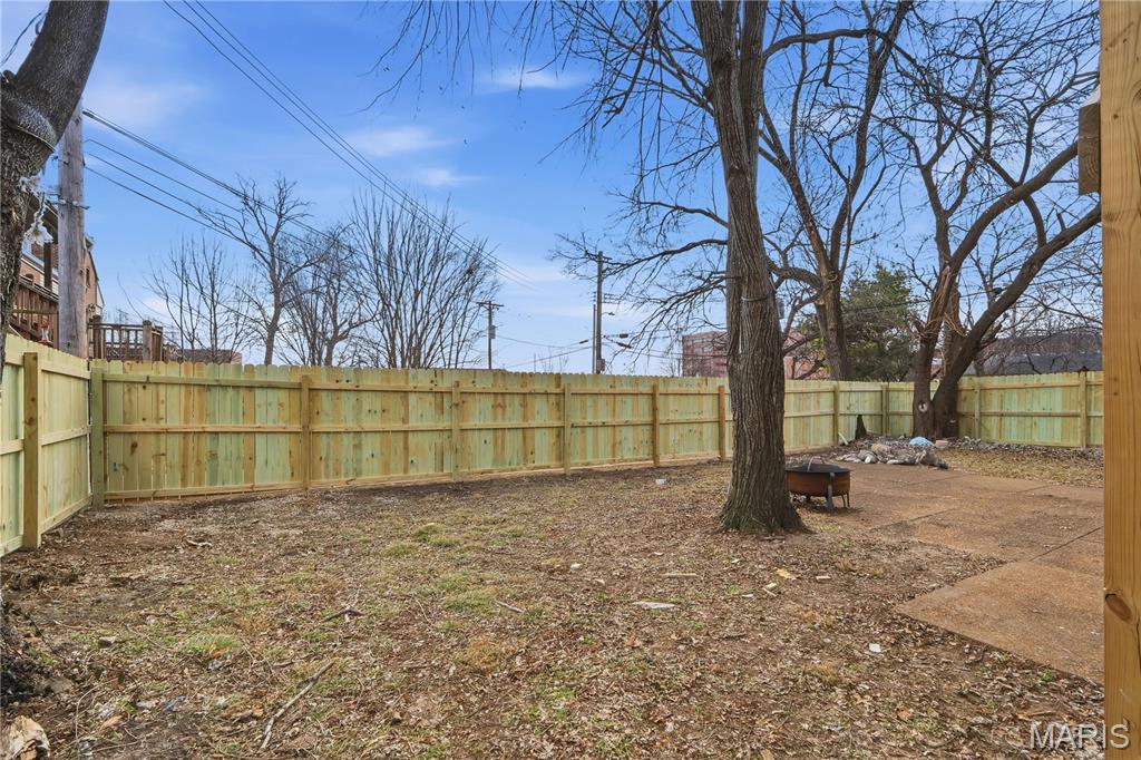 City/St Louis - Residential Income