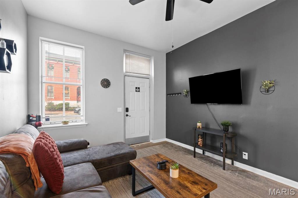 City/St Louis - Residential Income